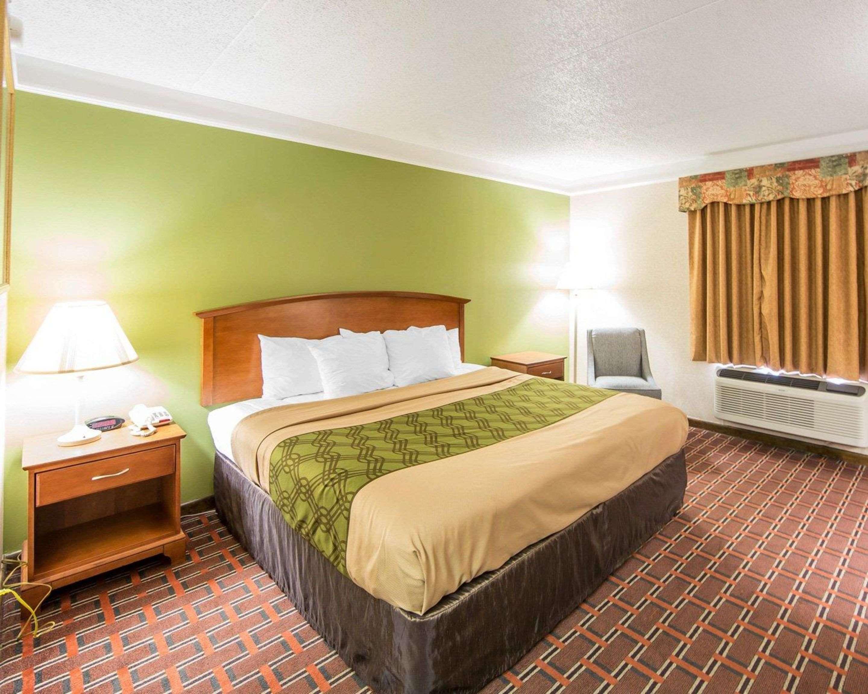 Econo Lodge North Knoxville Exterior photo