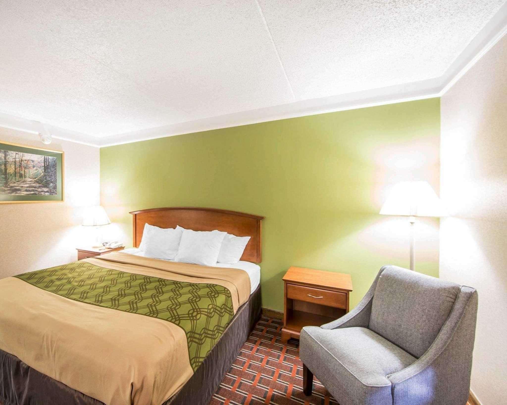 Econo Lodge North Knoxville Exterior photo