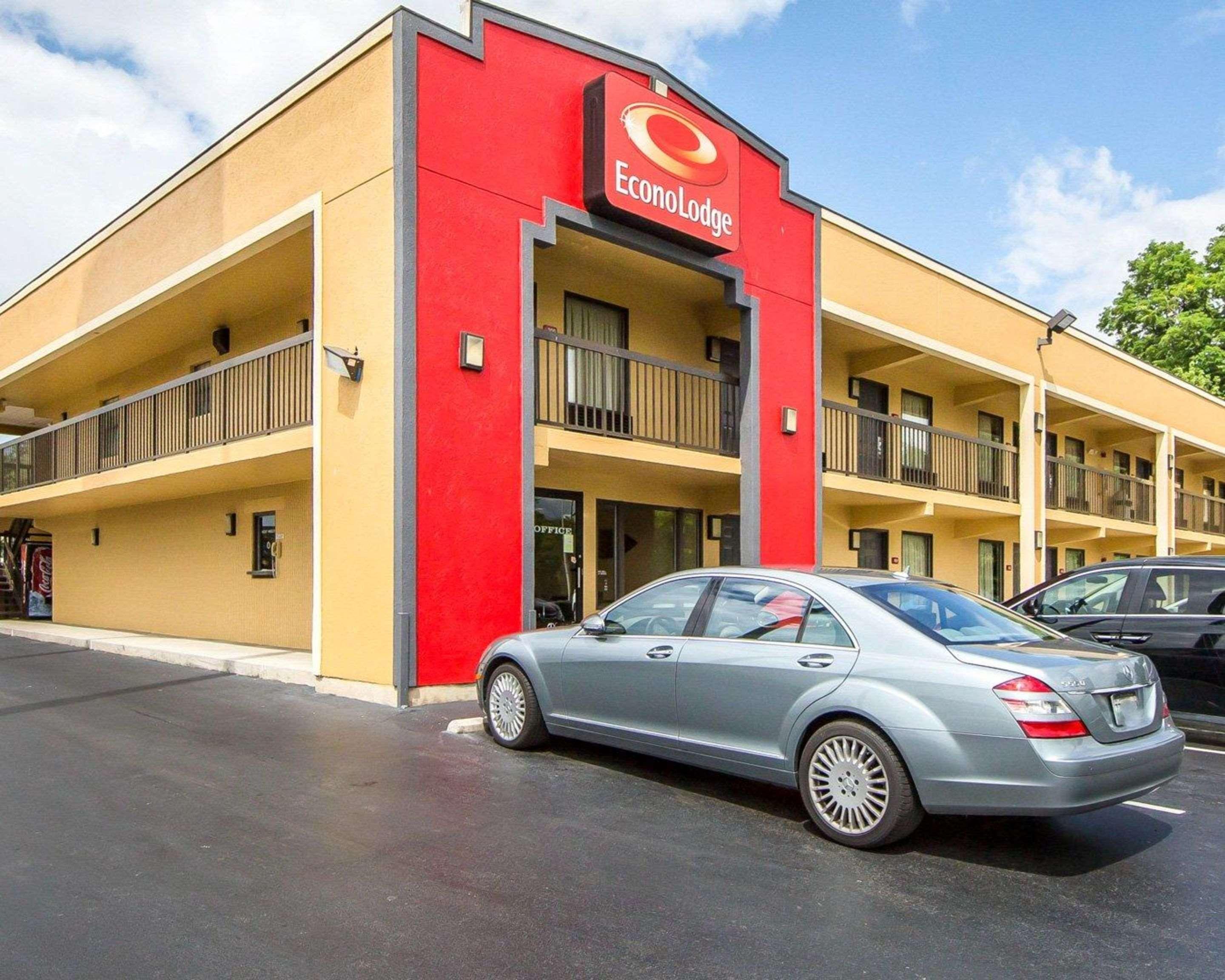 Econo Lodge North Knoxville Exterior photo