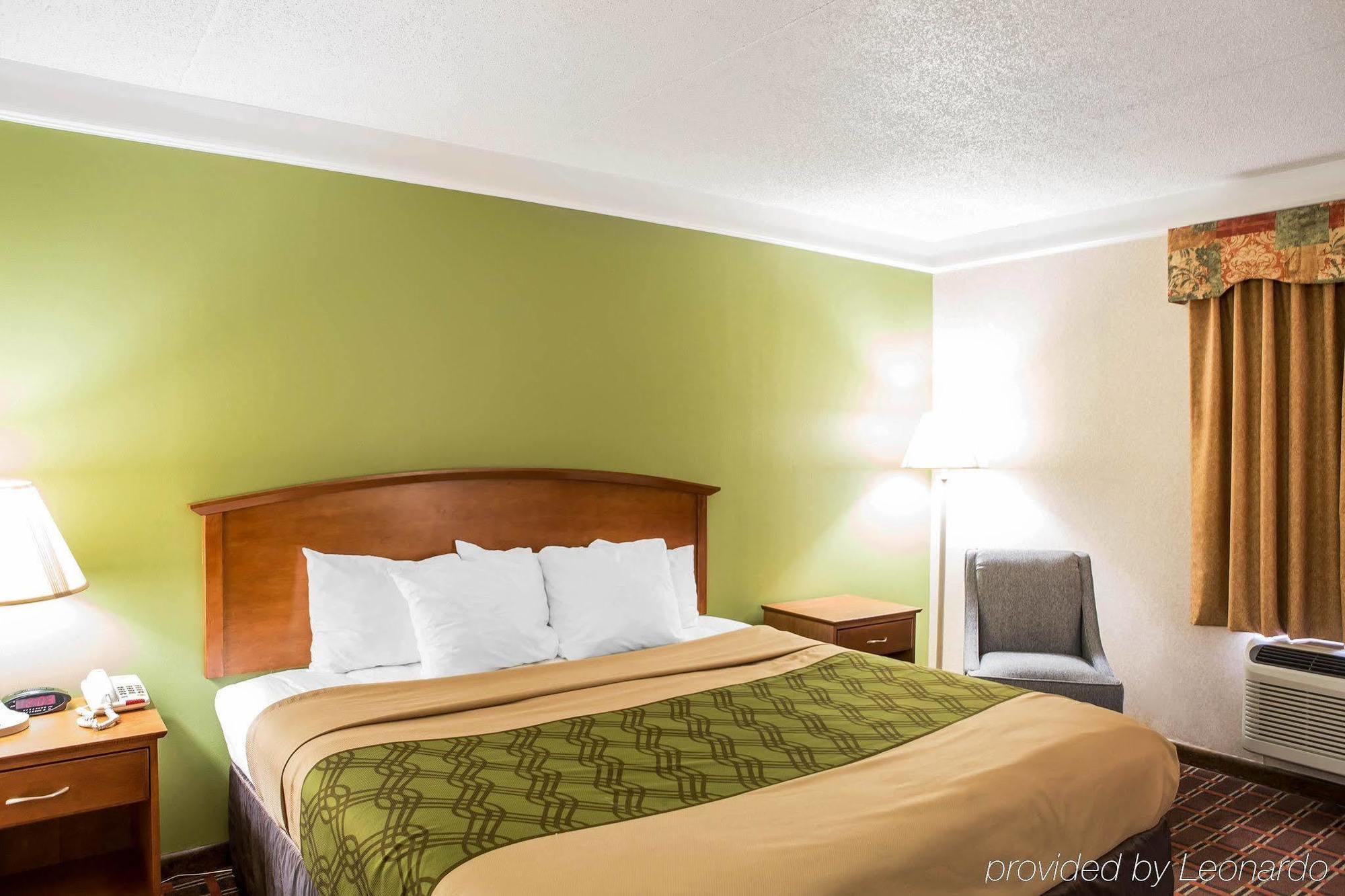 Econo Lodge North Knoxville Exterior photo