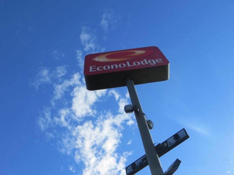 Econo Lodge North Knoxville Exterior photo